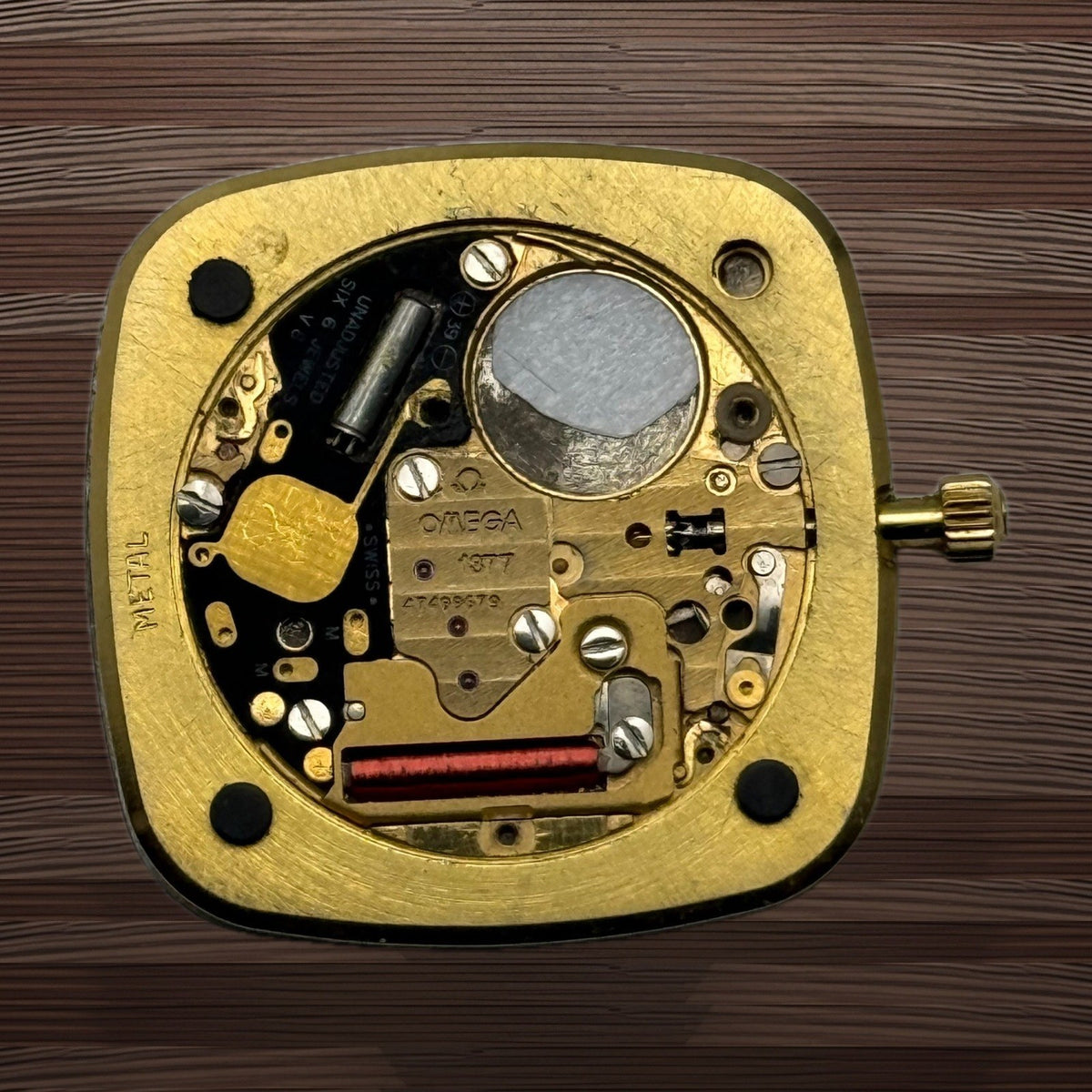 Omega 1377 Watch Movement And Dial UNTESTED Eta 959.001 Quartz Parts  26mm