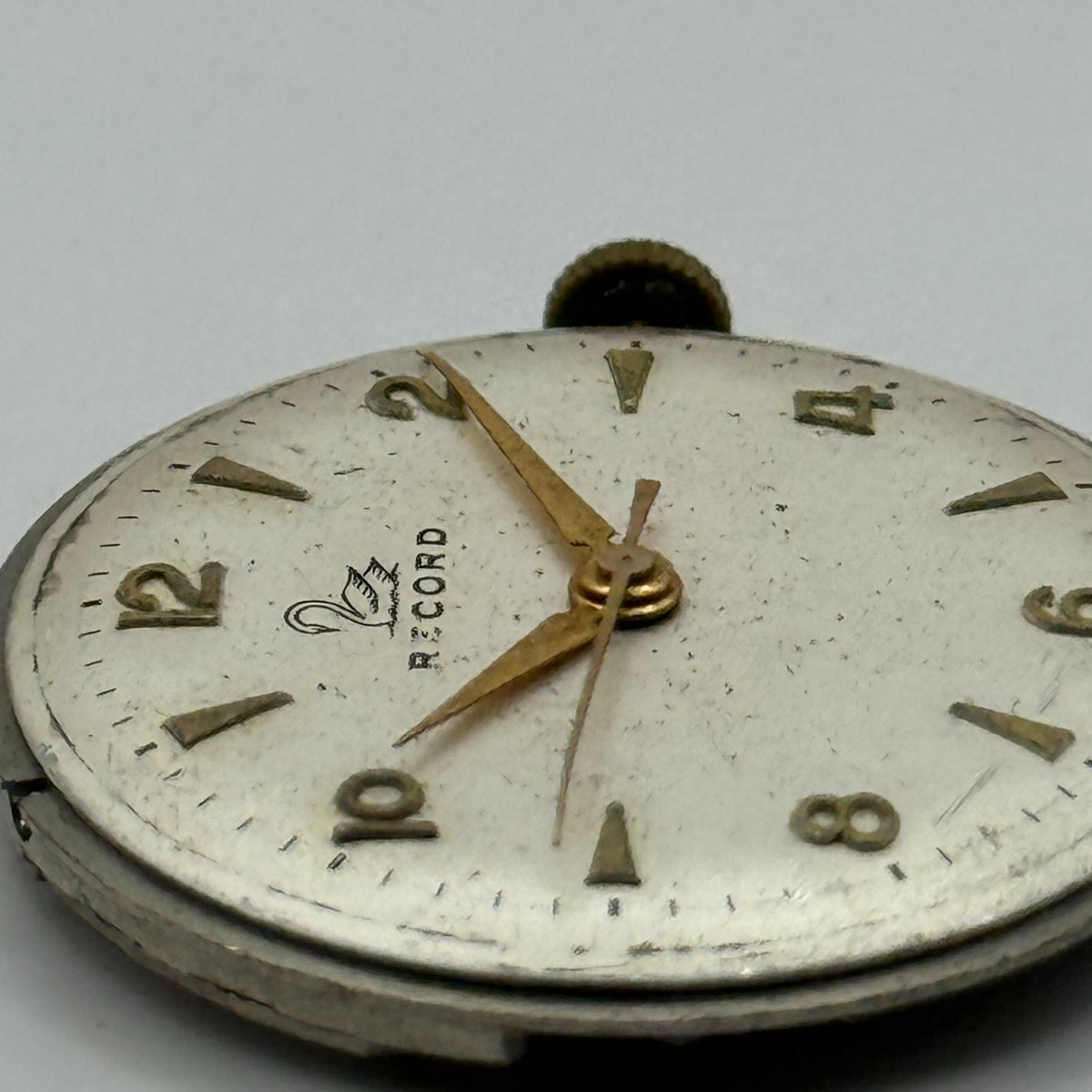 Record 620 Watch Movement - Running - For Parts / Repair - 26.5mm
