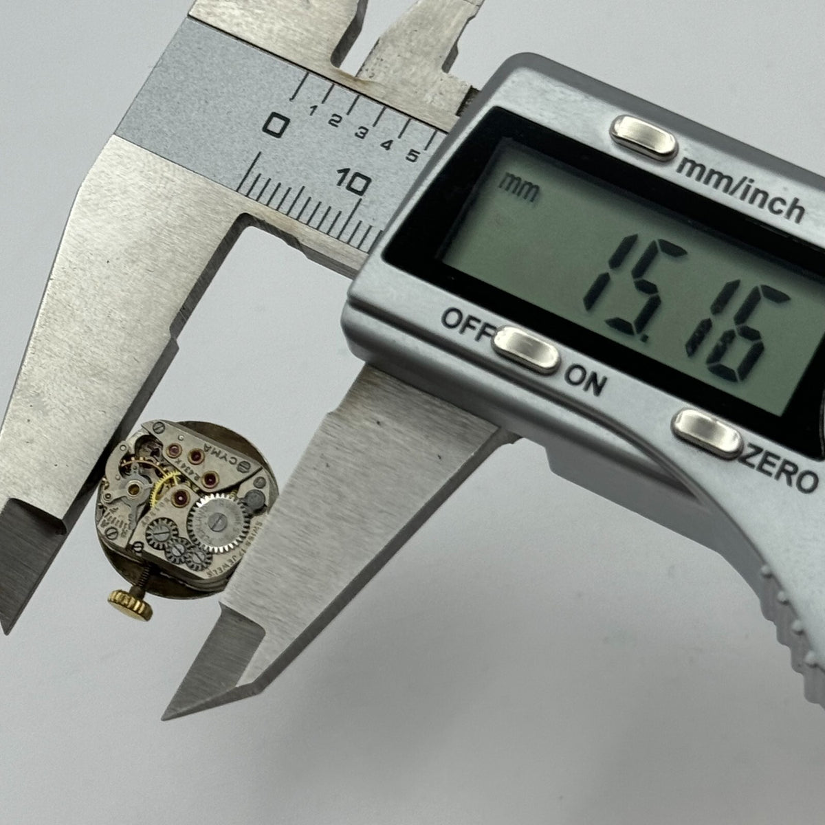 Cyma 434K Watch Movement - Tavannes Ladies - For Parts / Repair - 11.6mm