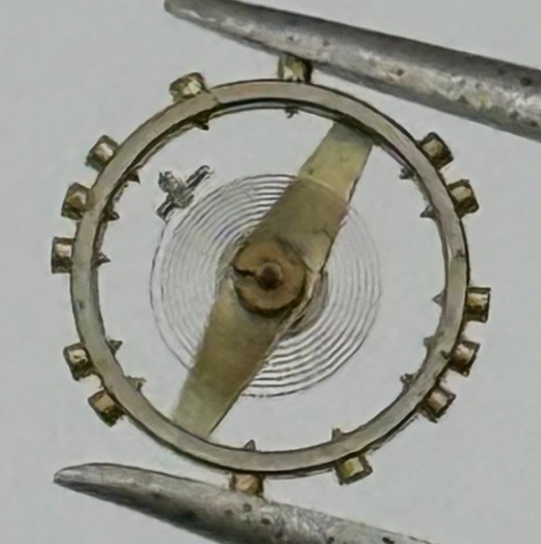 FEF 430 6600 Balance Wheel Complete And Spring Renata 943 M Watch Movement Parts