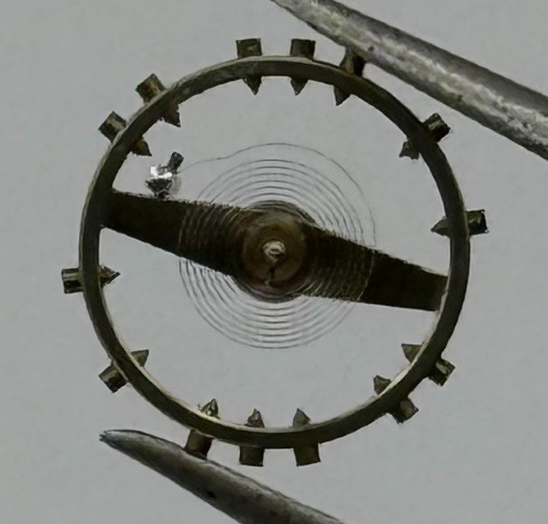 FHF 34 Balance Wheel Complete And Spring 7¾’’’ 1047 M Watch Movement Parts NOS