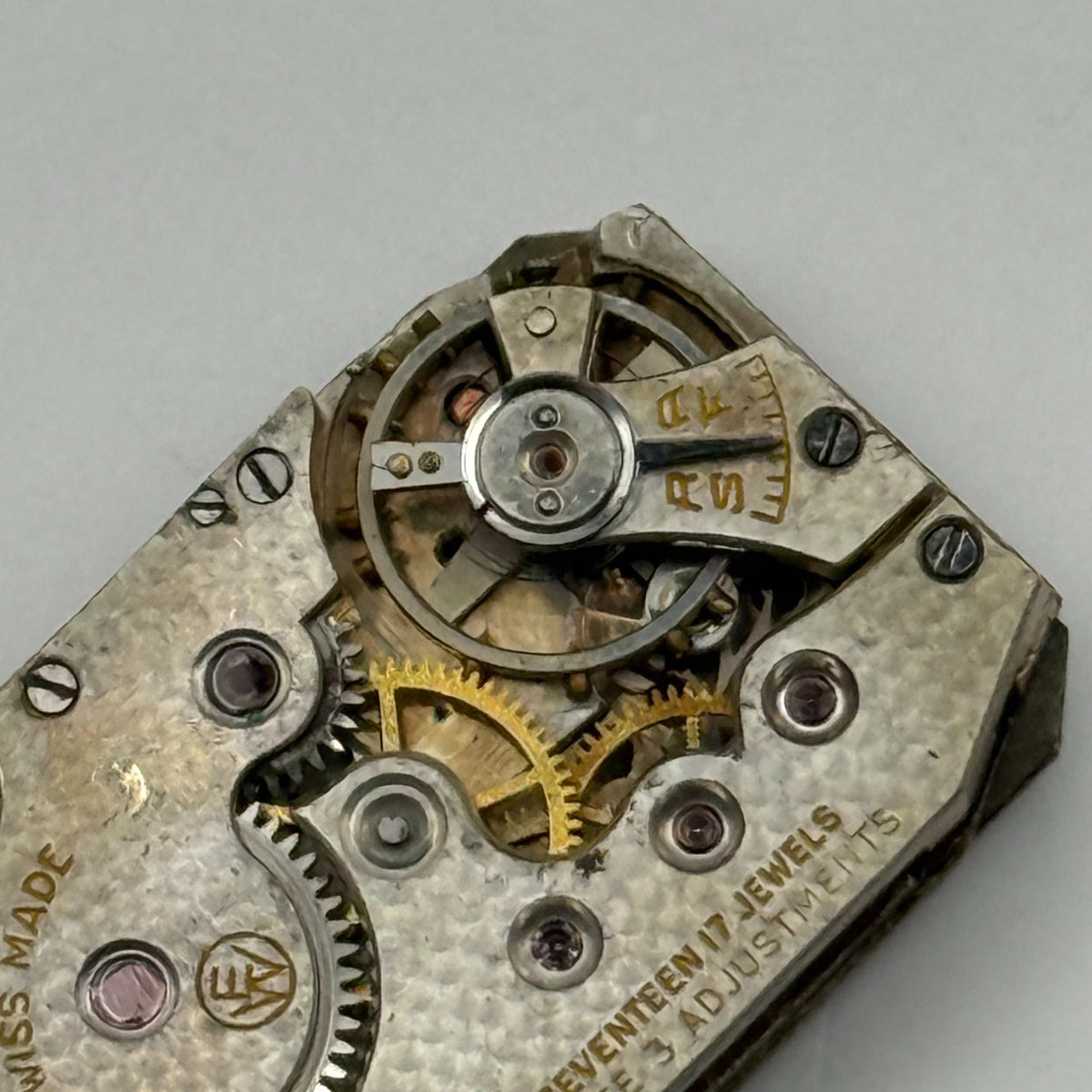 Majex EW Watch Movement - Tank 17 Jewels Tonneau - For Parts / Repair - 15.5mm