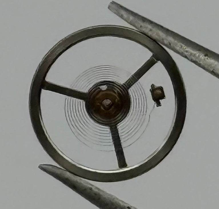 EB 8140 PL Balance Wheel Complete And Spring 8¾’’’ 1319 Watch Movement Parts NOS
