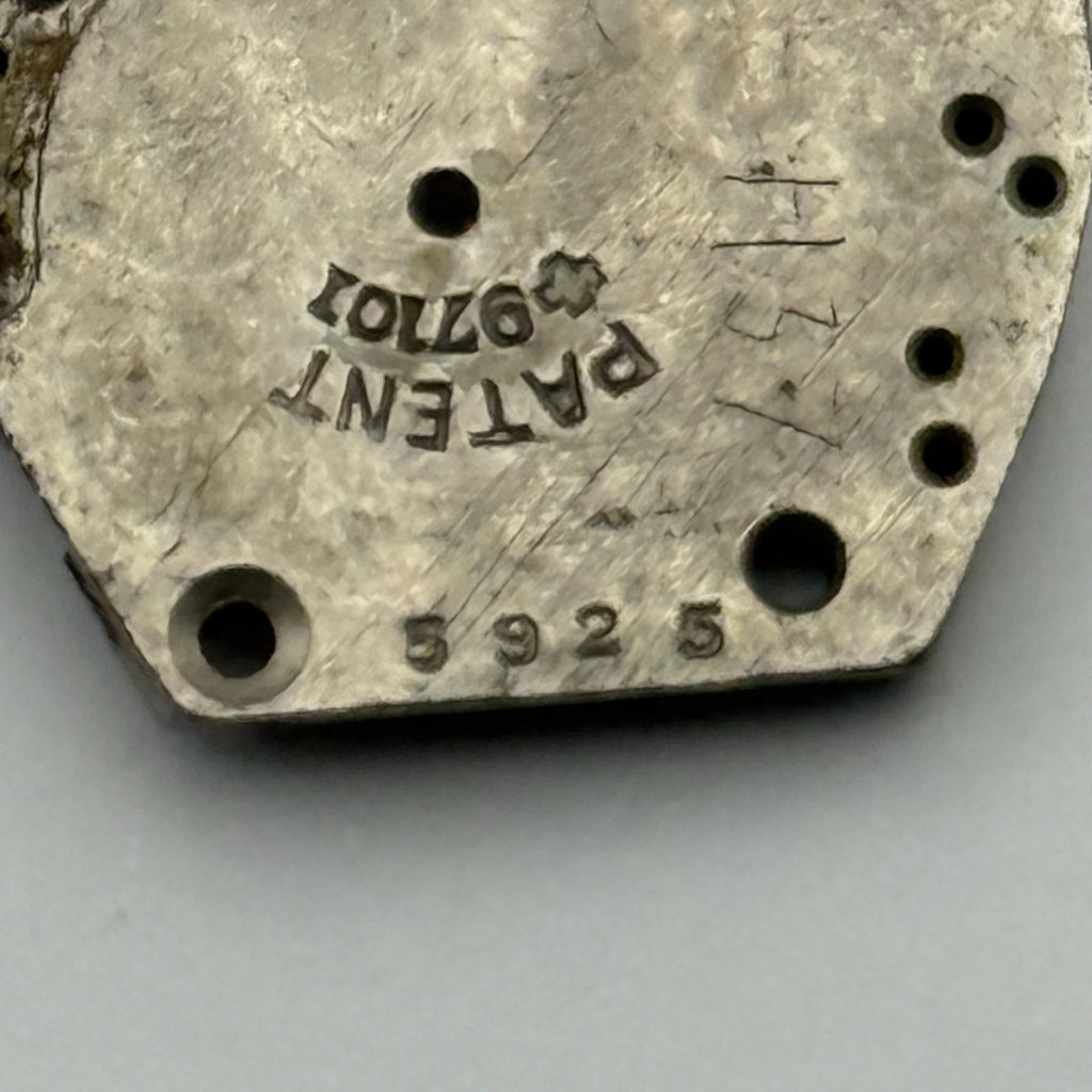 EB Watch Movement Swiss Incomplete Patent 97101 Vintage Parts Repair 15.4mm