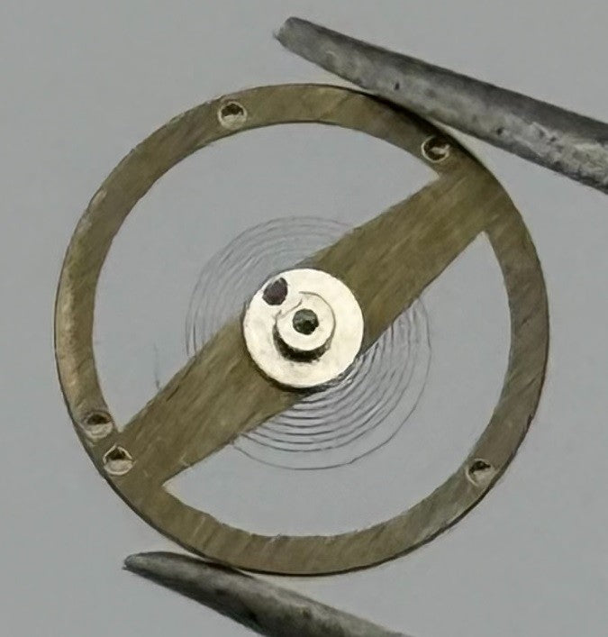 RL 8013 Balance Wheel Complete And Spring 8¾''' 1458 Watch Movement Parts NOS