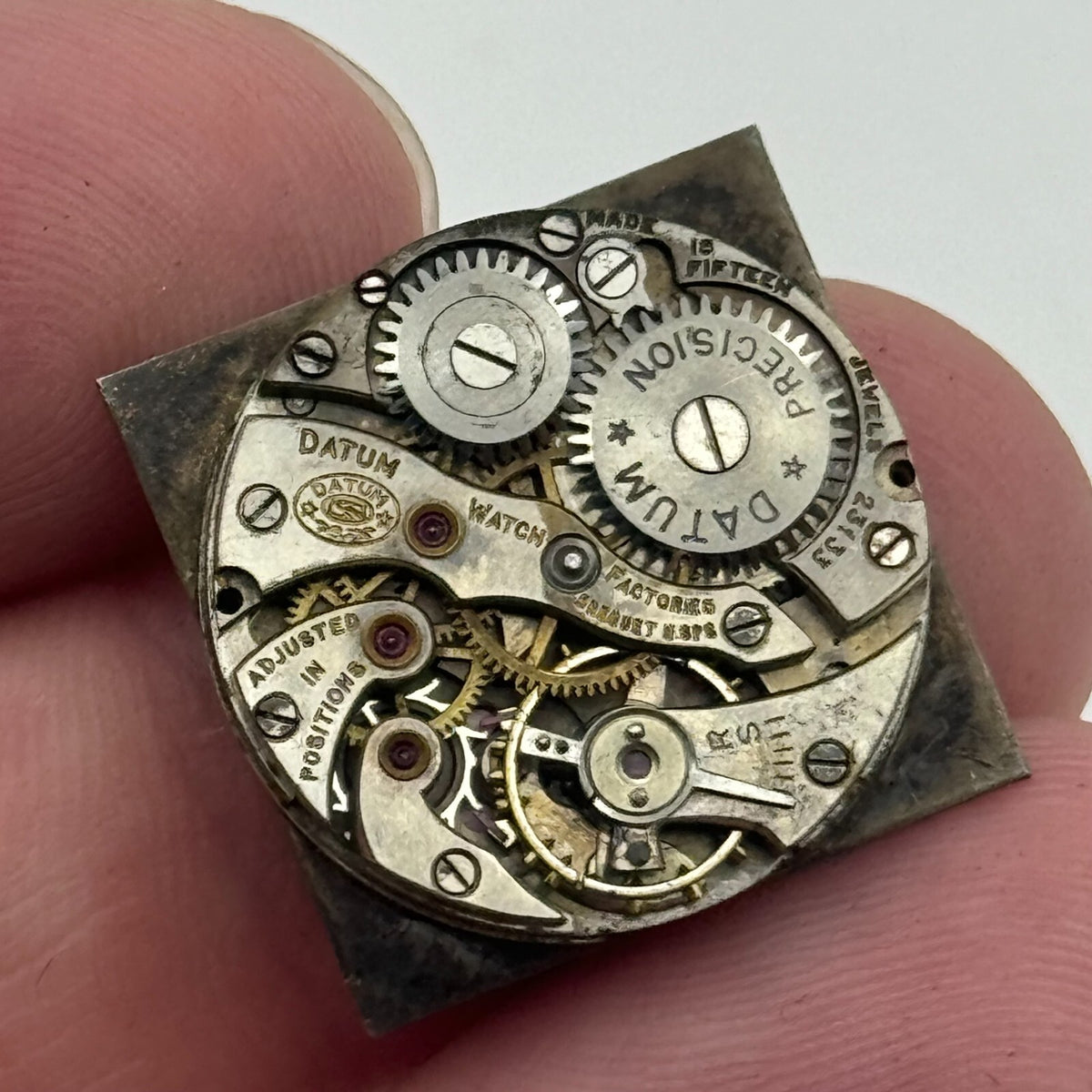 Datum Precision Manual Wind Watch Movement 15 Jewels Vintage Swiss Parts 19.6mm