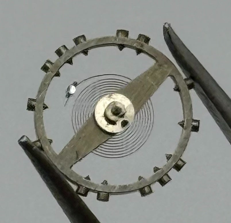 AS 1051 Balance Wheel Complete And Spring 5¼’’’ Renata 34 M Watch Movement Parts