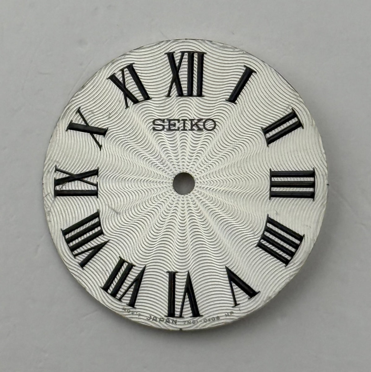 Seiko 7N01- 0AD8 Watch Dial Silver Japan Vintage Spare Parts Repair 22.5mm