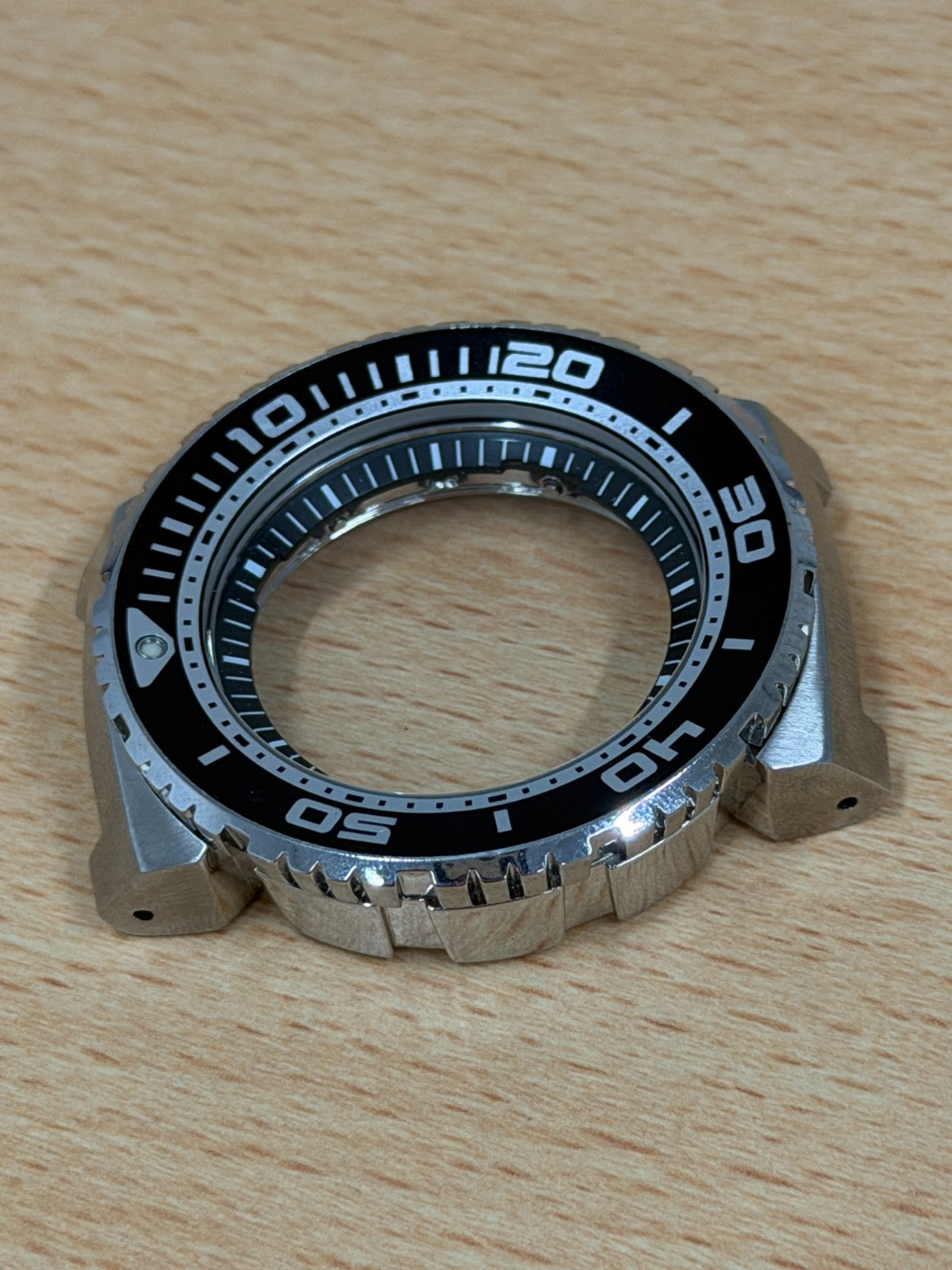 Seiko Caesar 7T92-0JG0 Chronograph Divers Watch Case SNDA13P1 - New Old Stock