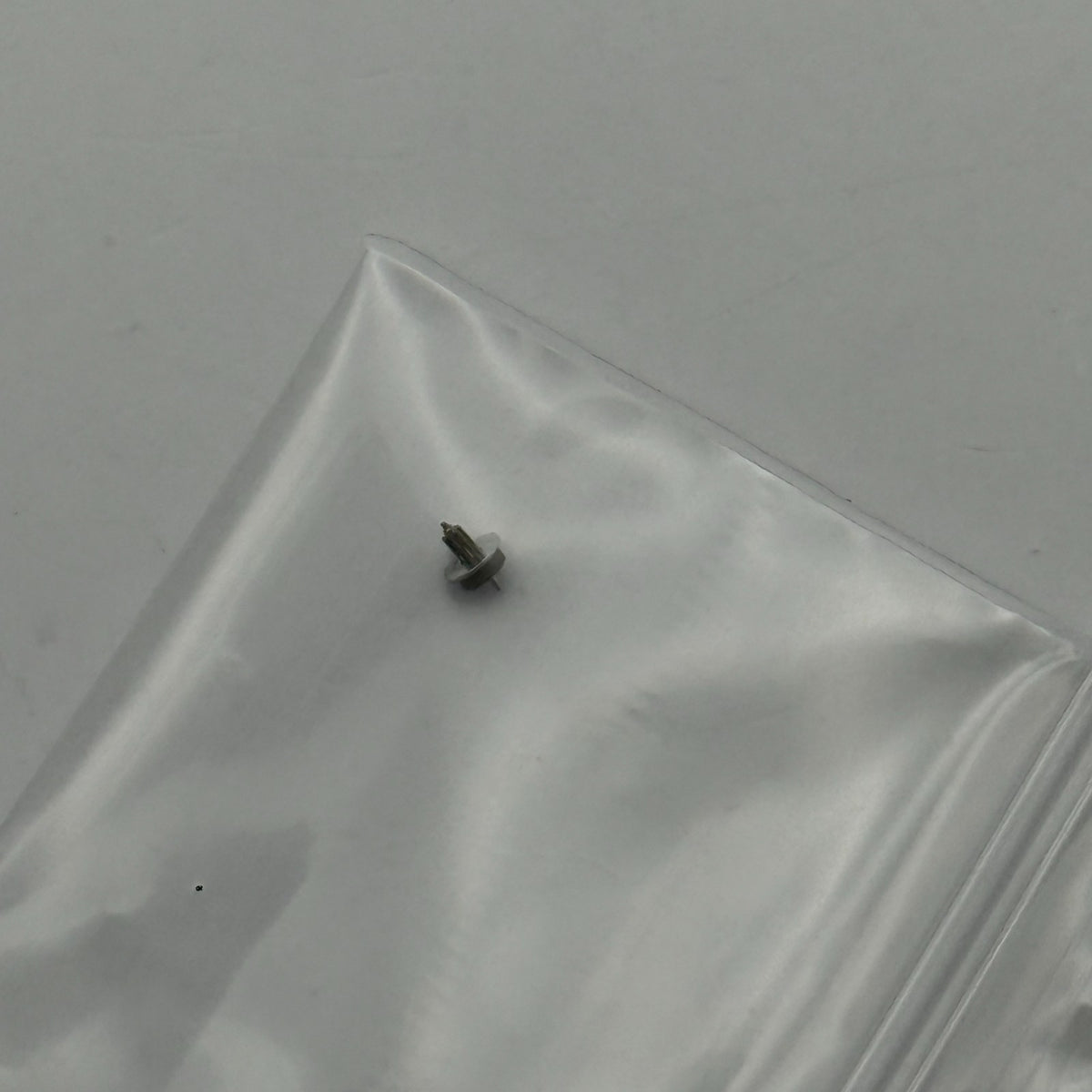 ISA 257 Watch Movement Quartz 2 Jewels Swiss Untested Parts Repair Spares 13mm