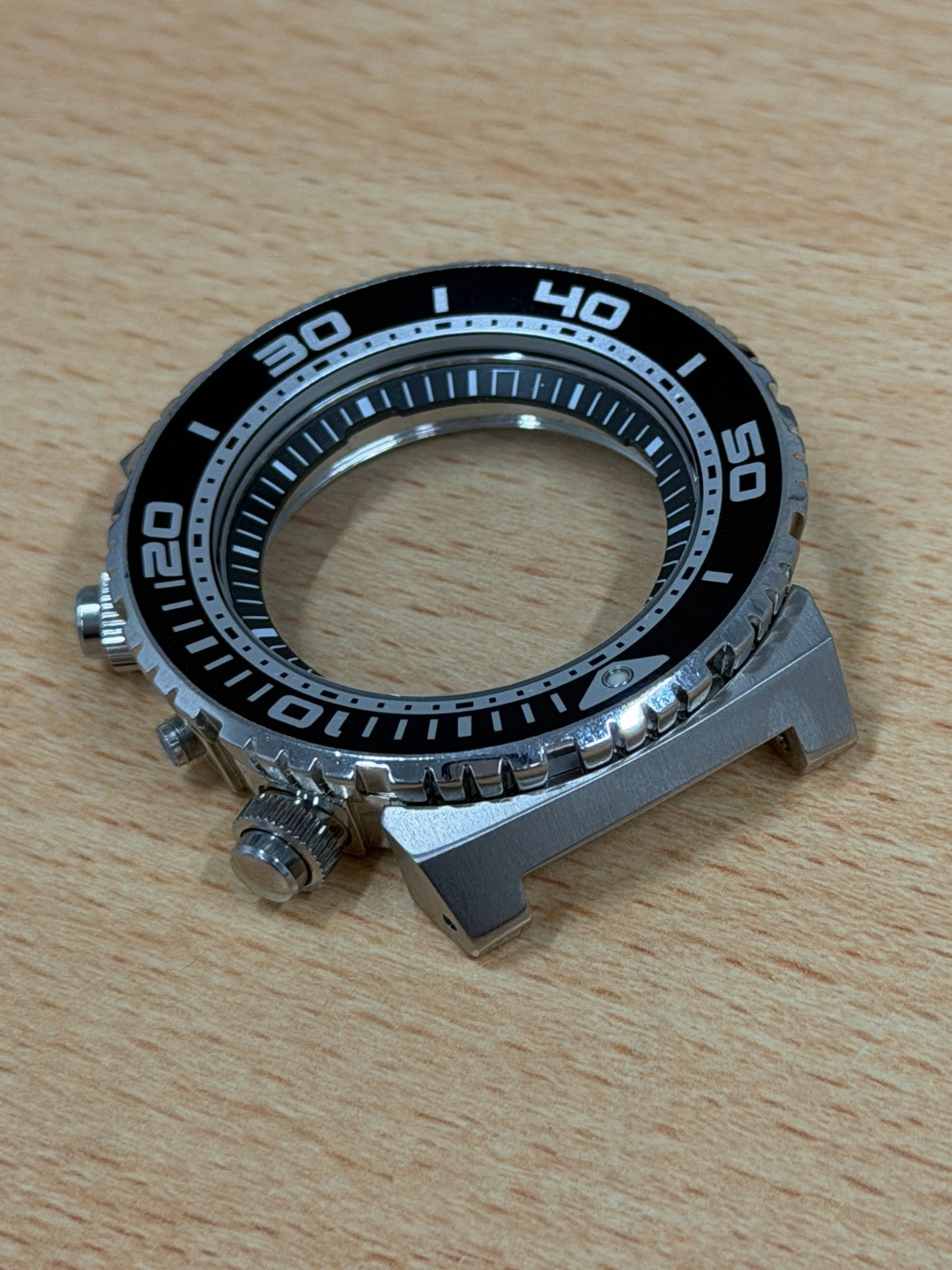 Seiko Caesar 7T92-0JG0 Chronograph Divers Watch Case SNDA13P1 - New Old Stock