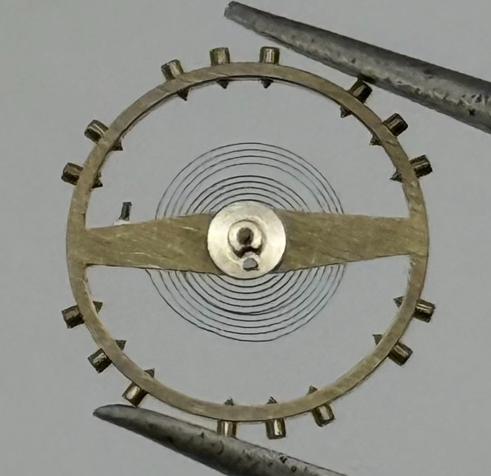 Peseux 320 330 Balance Wheel Complete And Spring 454 M Watch Movement Parts NOS