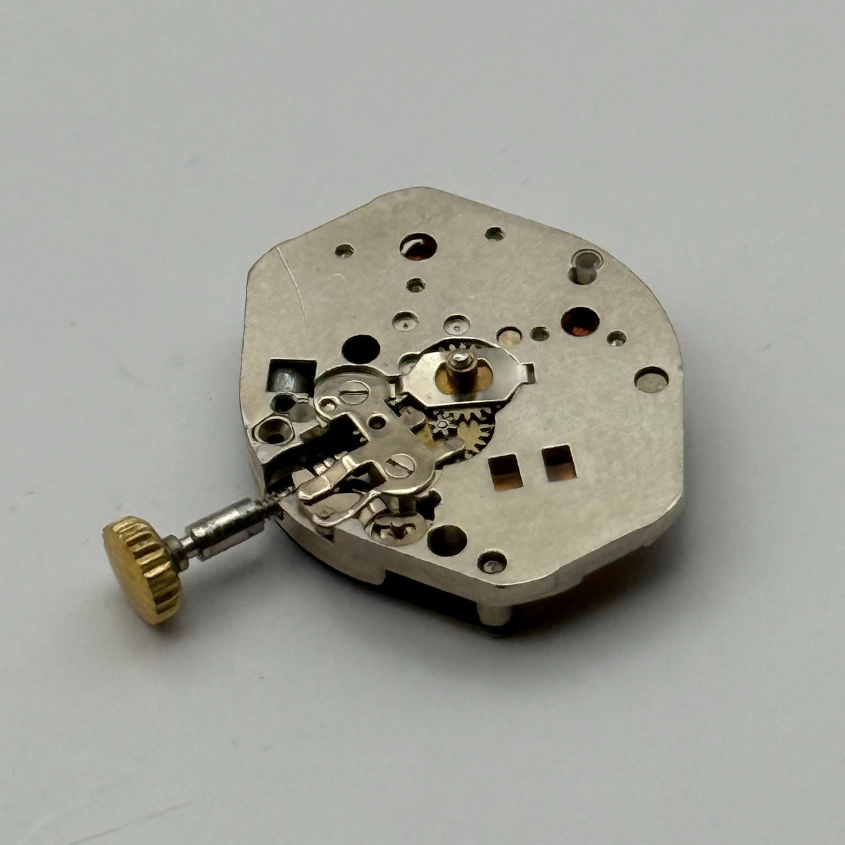 Harley 672 Watch Movement Quartz Swiss Untested Parts Repair Spares 15.3mm