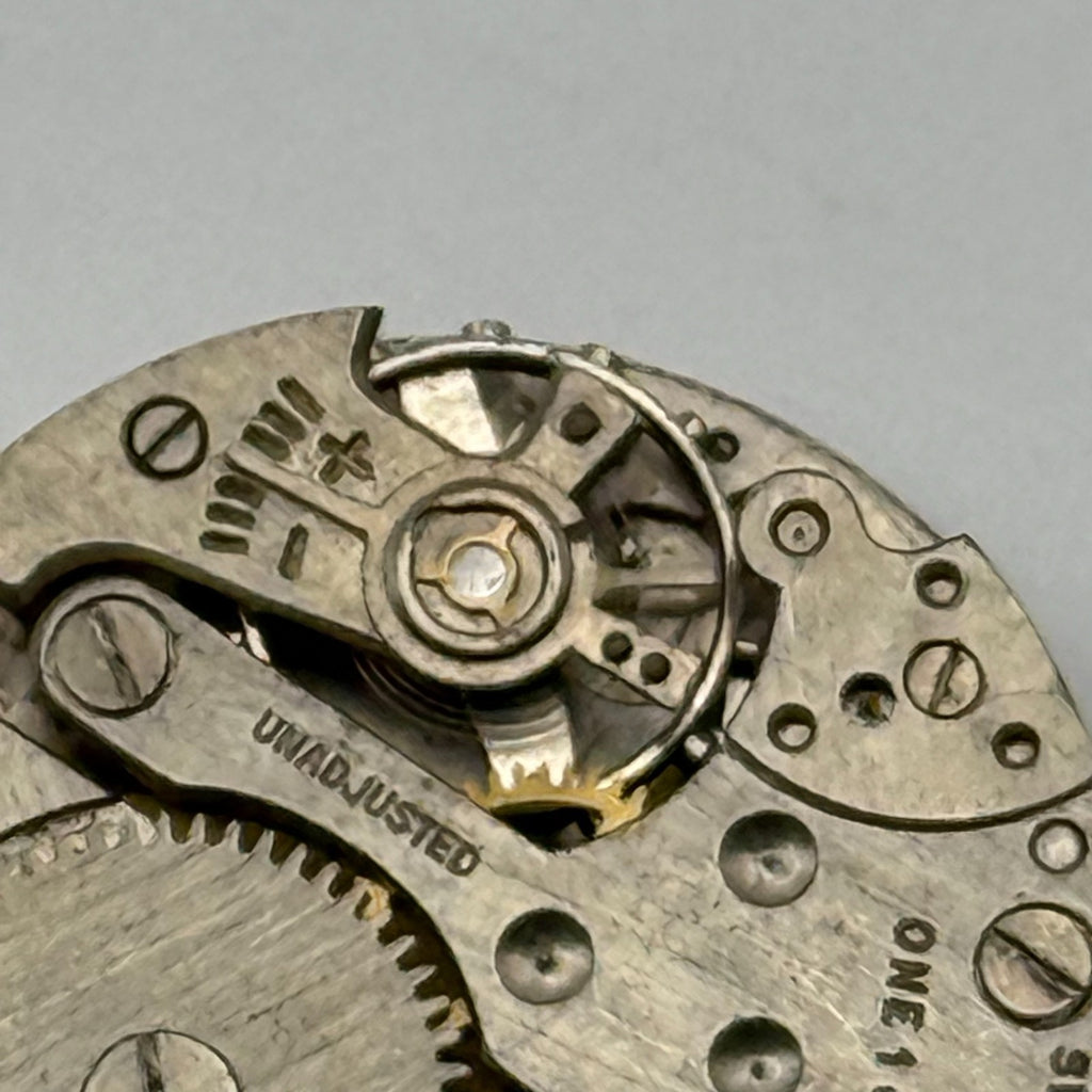 EB Bettlach 1431N Watch Movement Davar 1 Jewel Swiss Rare Parts Repair 19.7mm