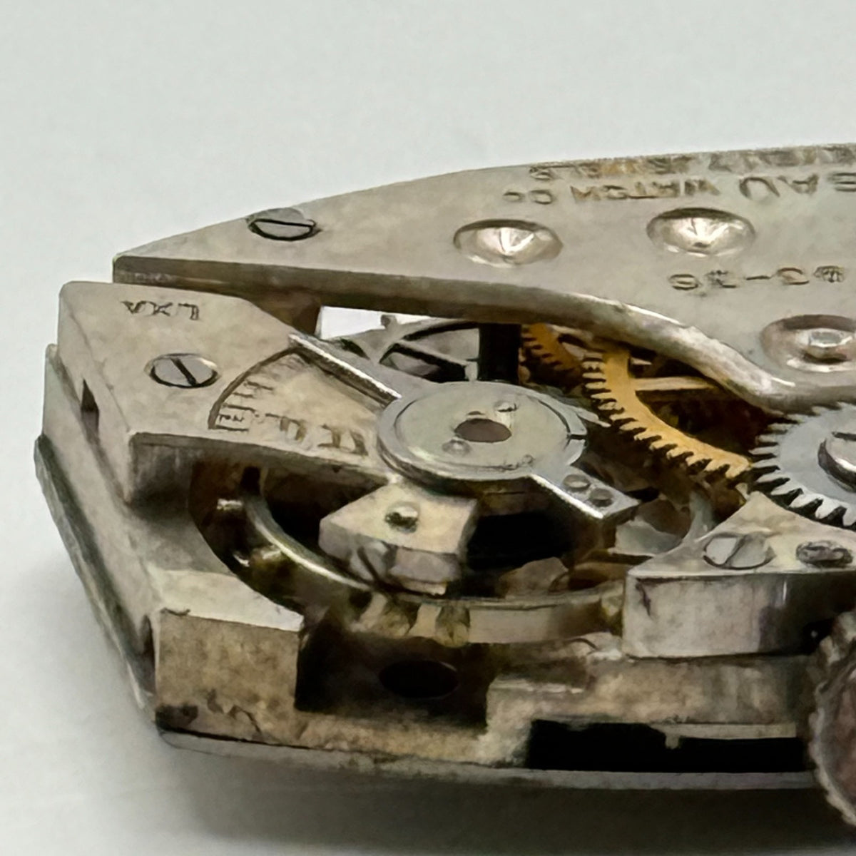 Nassau 93-36 Watch Movement 7 Jewels Swiss Manual Wind Parts Repair 14.3mm