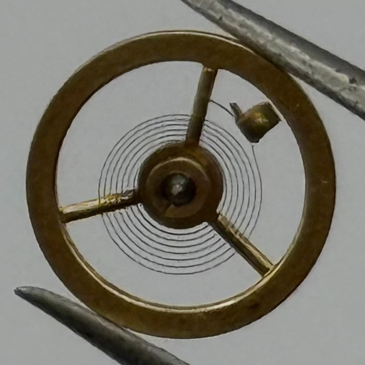 AM 345 Balance Wheel Complete And Spring Watch Movement Parts Vintage NOS