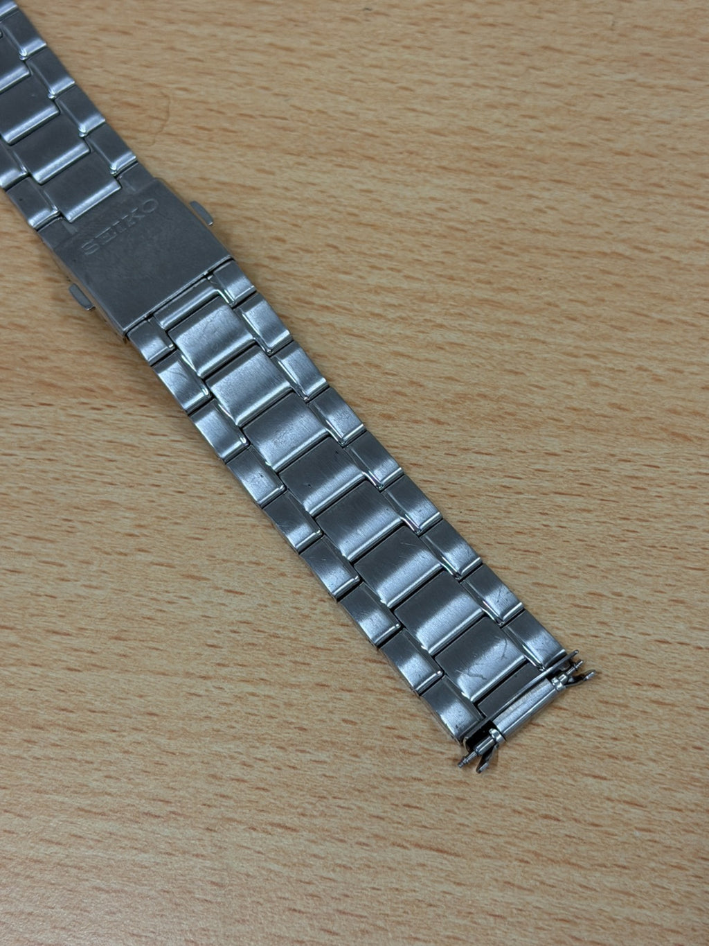 Seiko M0EV.D.W Bracelet - 424 - 20mm Ends - Stainless Steel
