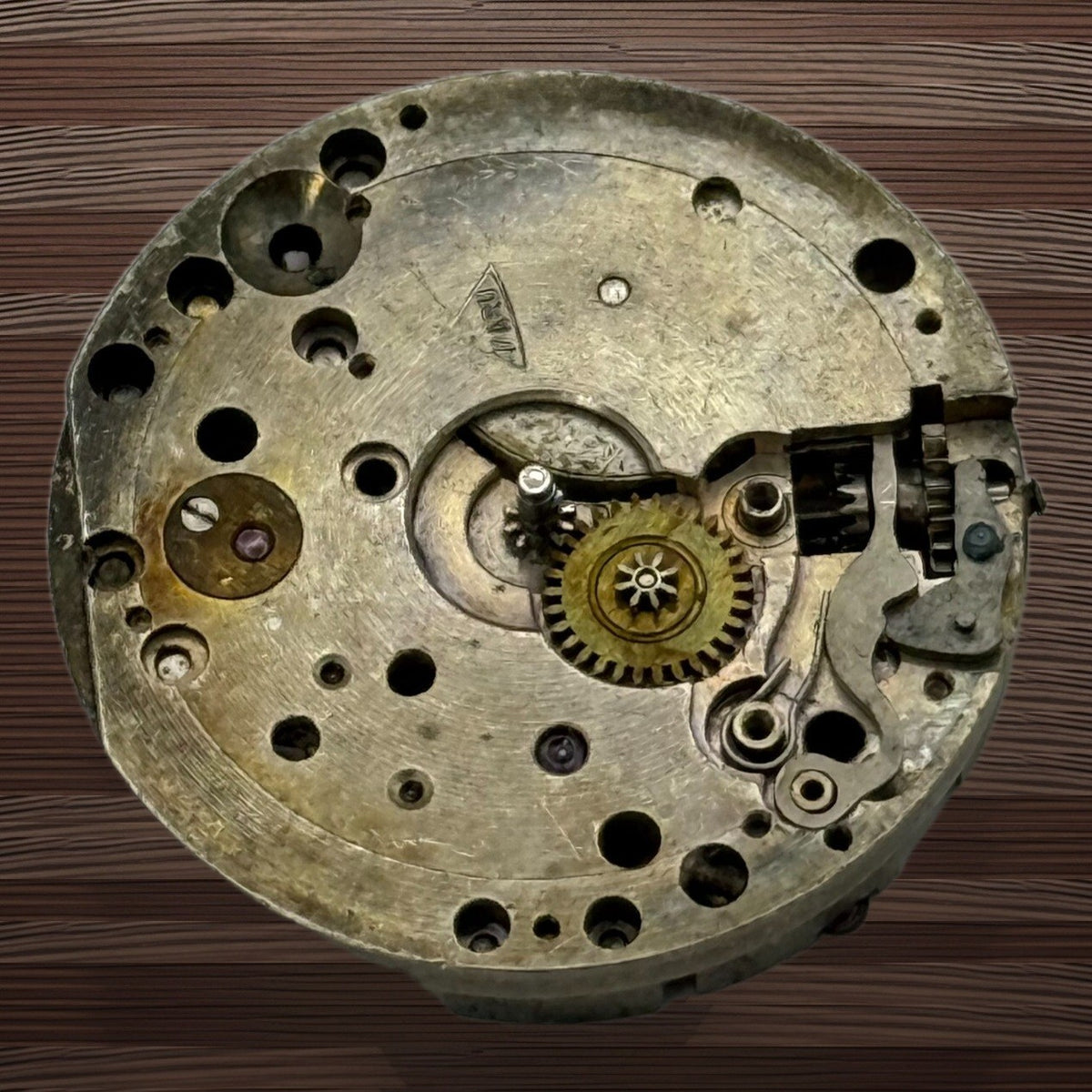 Maru 269 Bernex Watch Movement - For Parts / Repair - 22mm