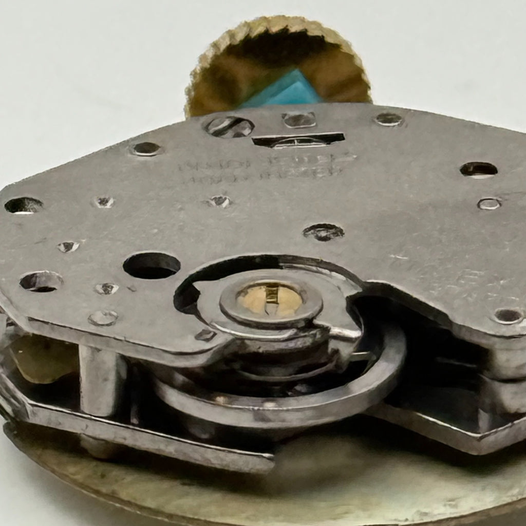 Timex 482 Watch Movement Great Britain 0 Jewel Manual Wind Parts Repair 18.1mm