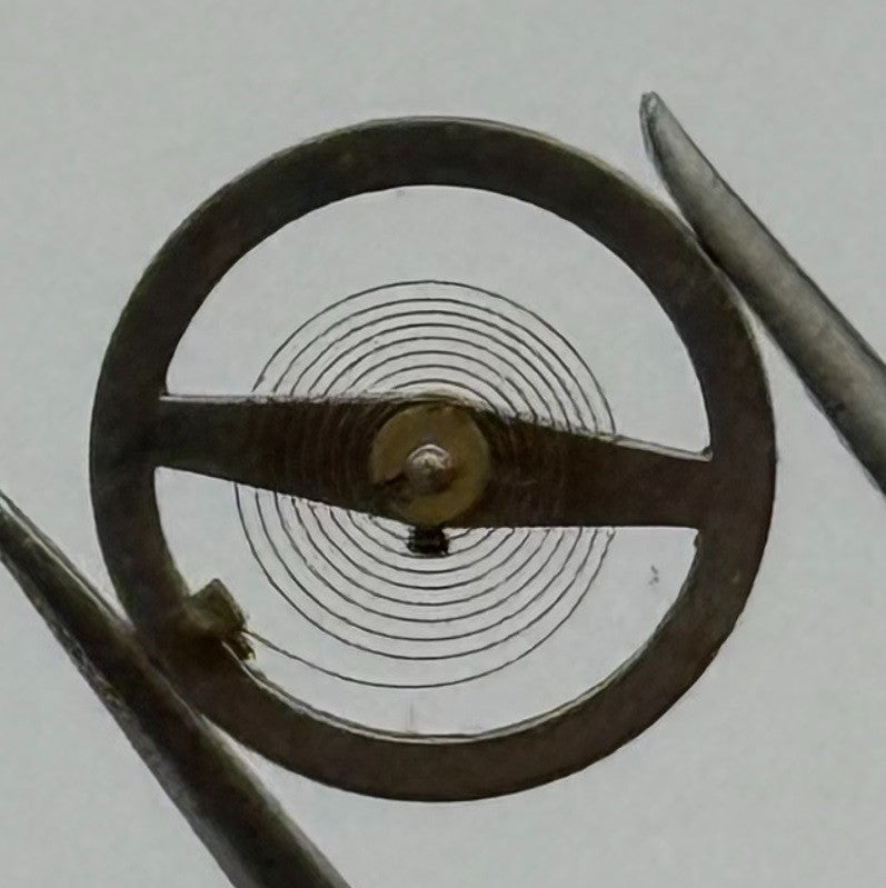 OC R7 DGT Balance Wheel Complete And Spring 10½''' 1534 Watch Movement Parts NOS