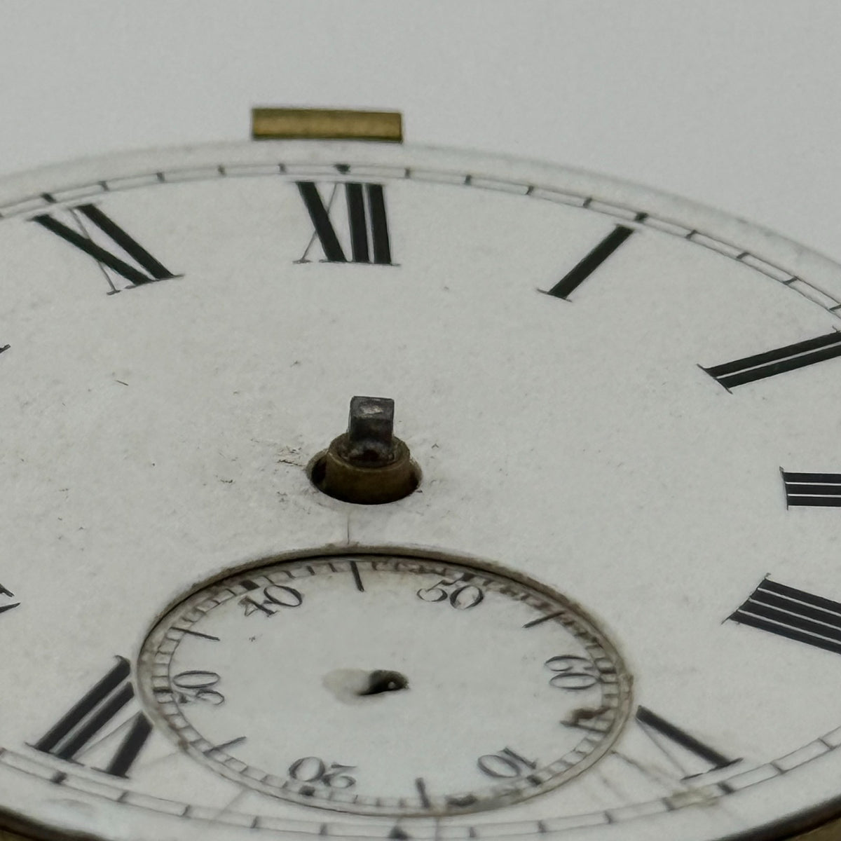 English Lever Pocket Watch Movement - CWMC Antique - For Parts / Repair - 42.9mm