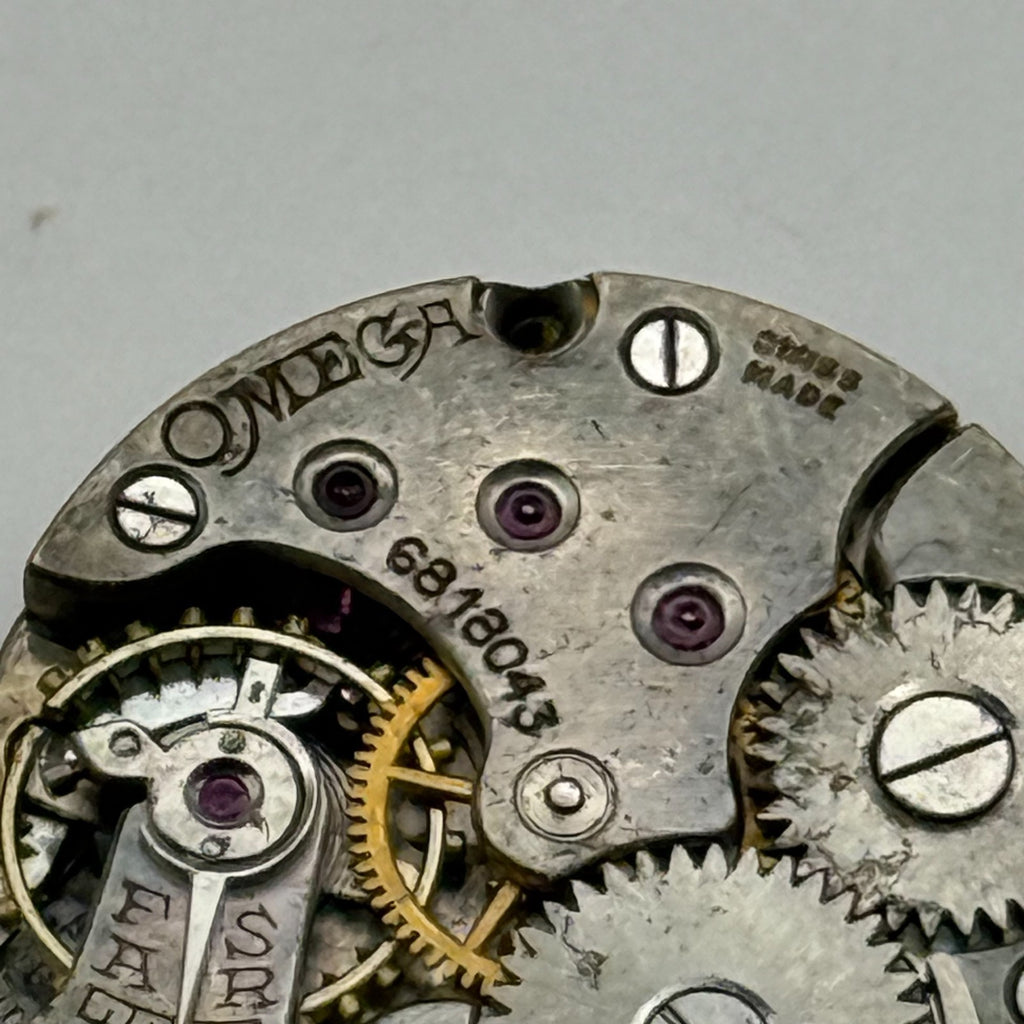 Omega 19.4S Watch Movement - Rare Calibre For Restoration Or Parts Use 19.7mm