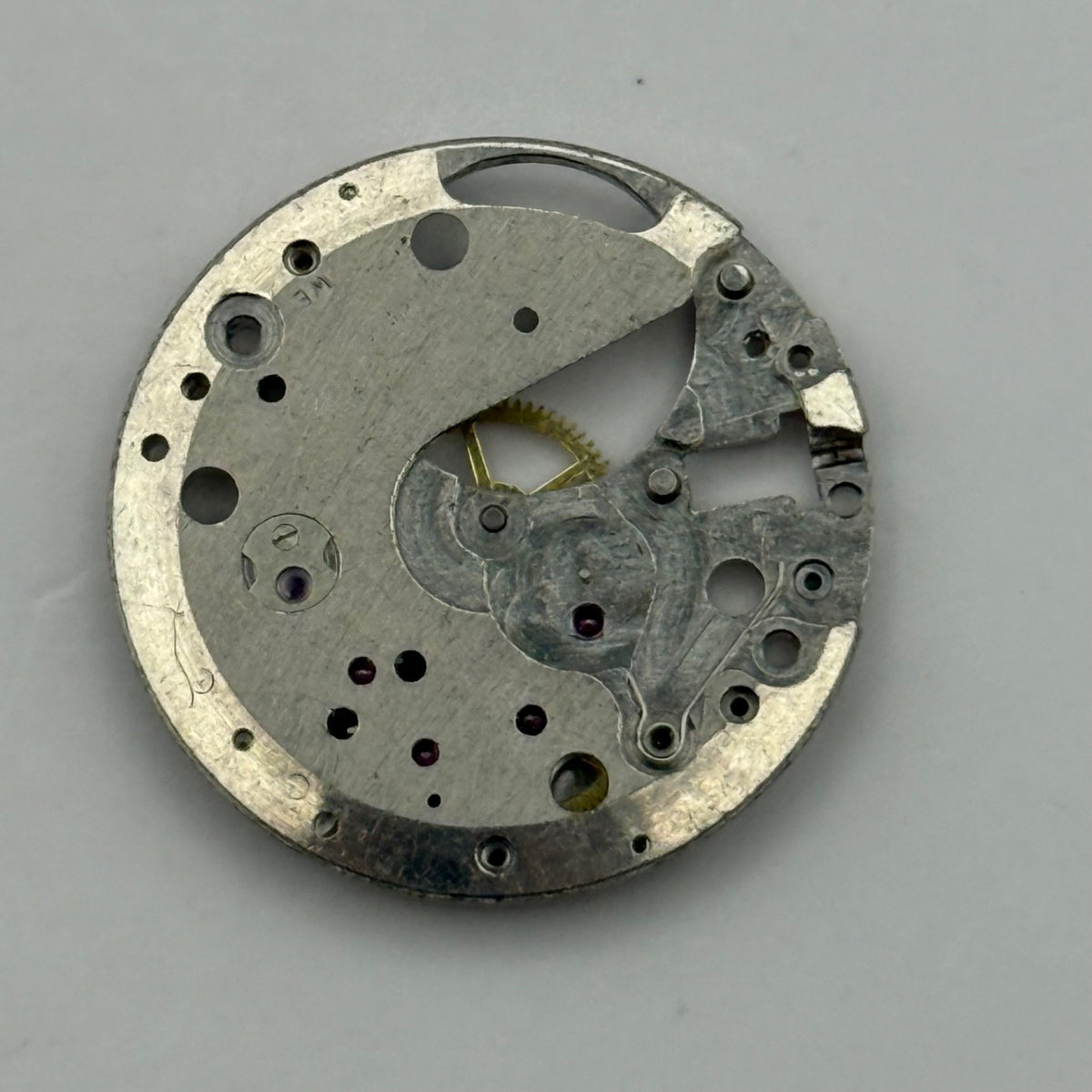 Peseux P 320 Watch Movement - For Parts / Repair - 23.6mm