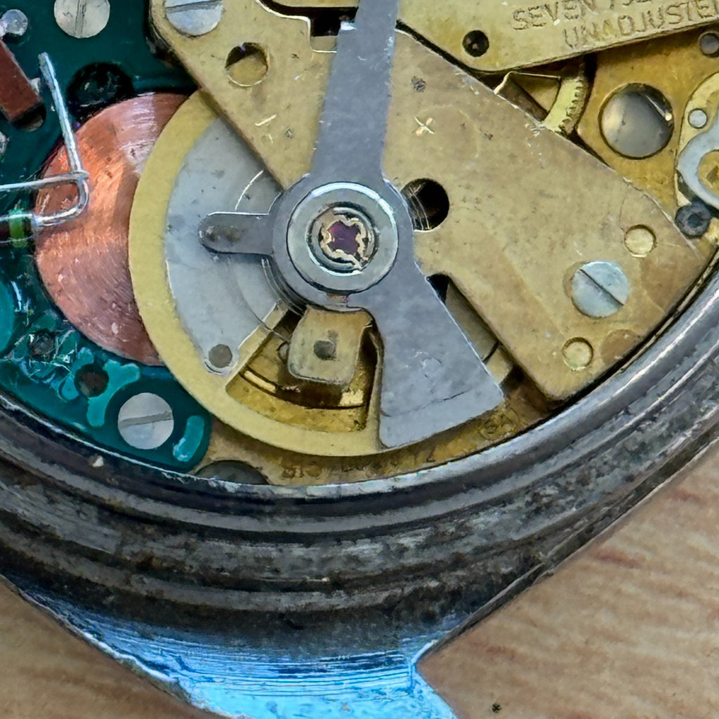 Avia Electronic ESA 9157 Watch - For Parts / Repair - Rare Vintage Men’s 36mm