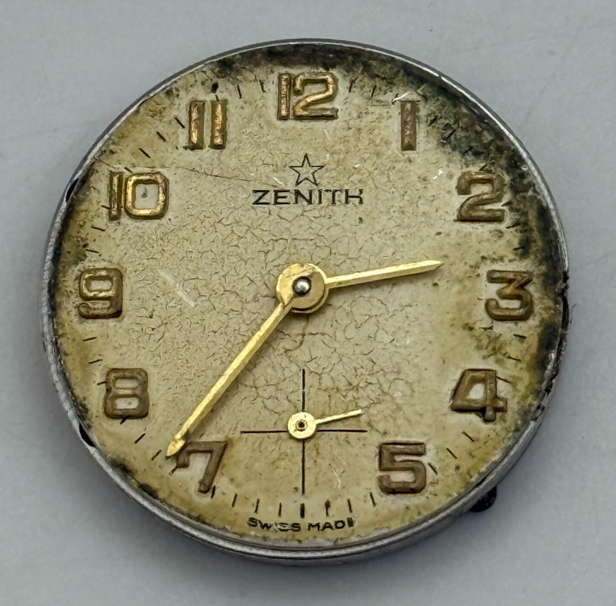 Zenith 88 Watch Movement - For Parts / Repair - 19.6mm