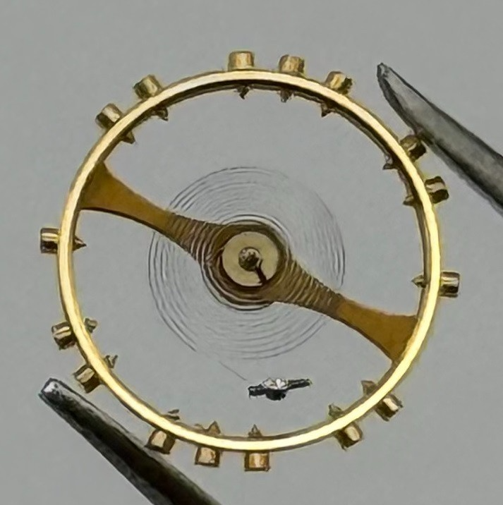 Cyma 814 Balance Wheel Complete And Spring 8¾''' Renata 98 Watch Movement Parts