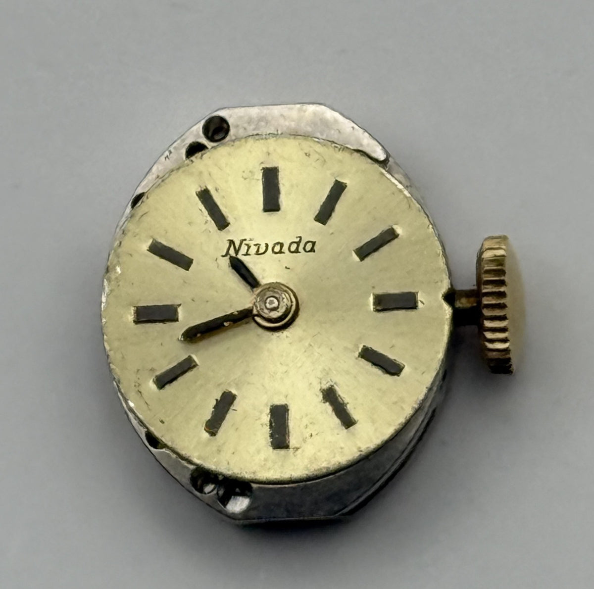 FEF 6630 Watch Movement Nivada 17 Jewels Swiss Manual Wind Parts Repair 13mm