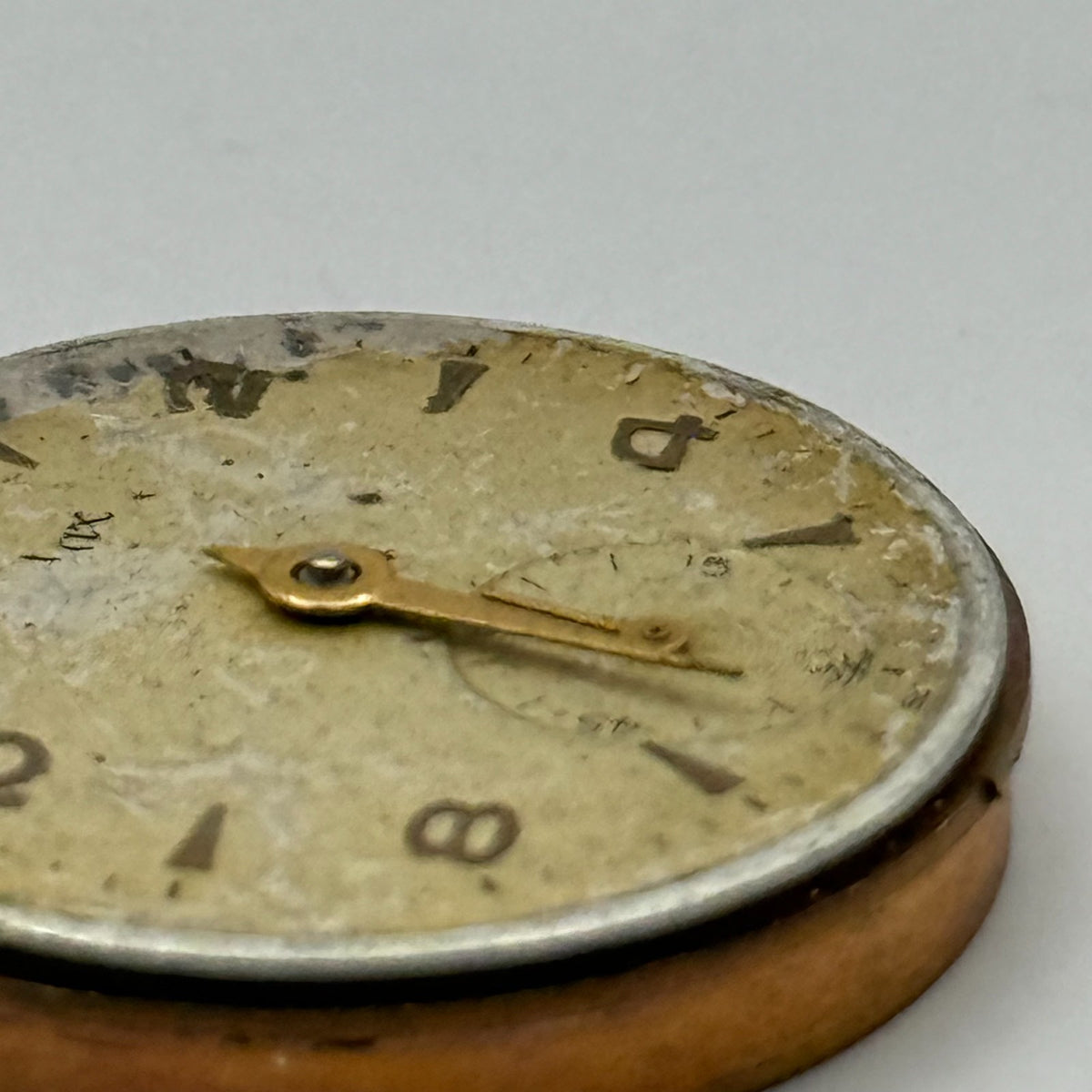Audaux 180 Watch Movement - Running - For Parts / Repair - 25.6mm