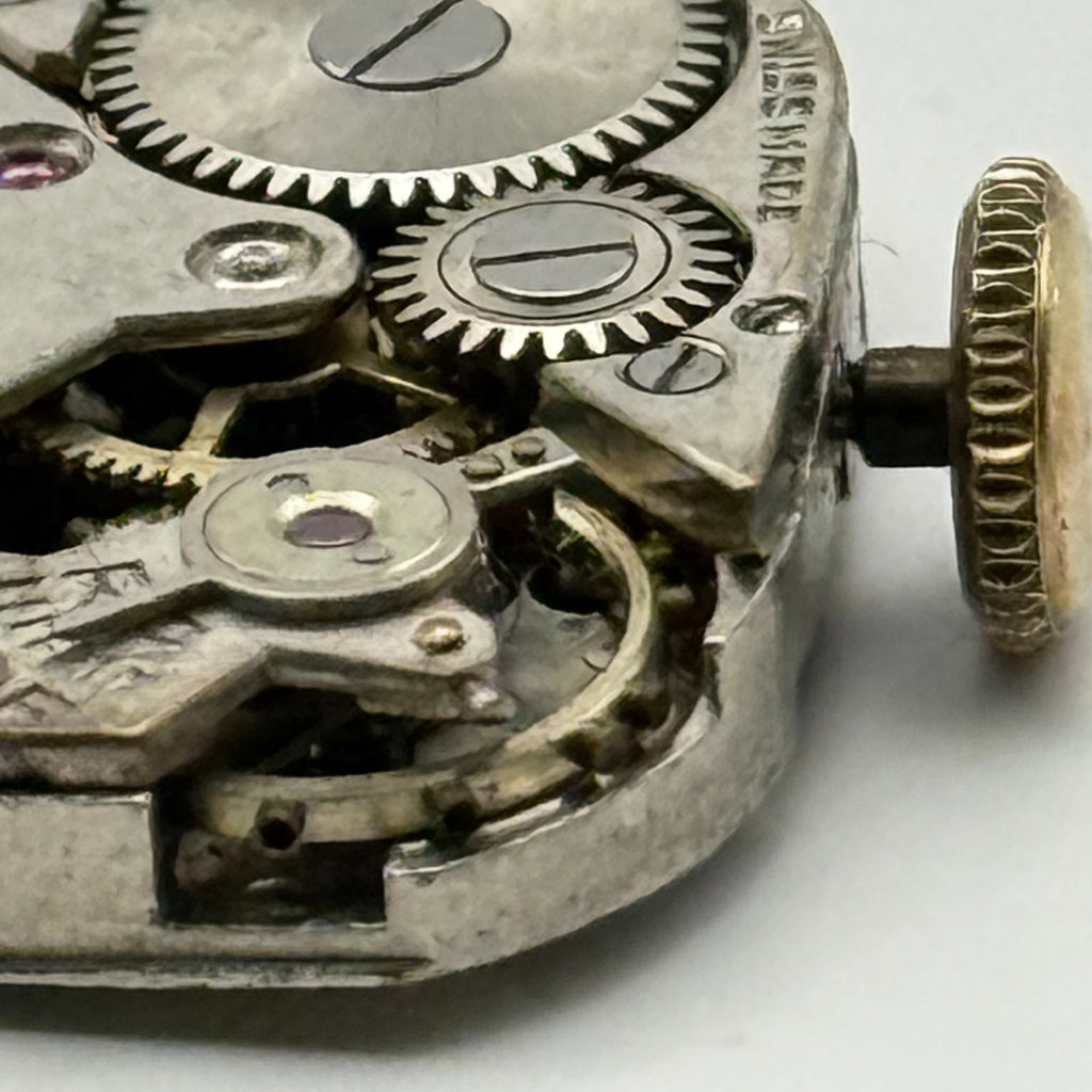 FEF 270 Watch Movement 15 Jewels Swiss Manual Wind Vintage Parts Repair 12.8mm