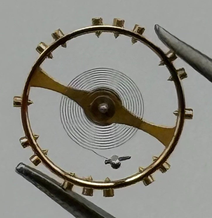 Cyma 814 Balance Wheel Complete And Spring 8¾''' Renata 98 Watch Movement Parts