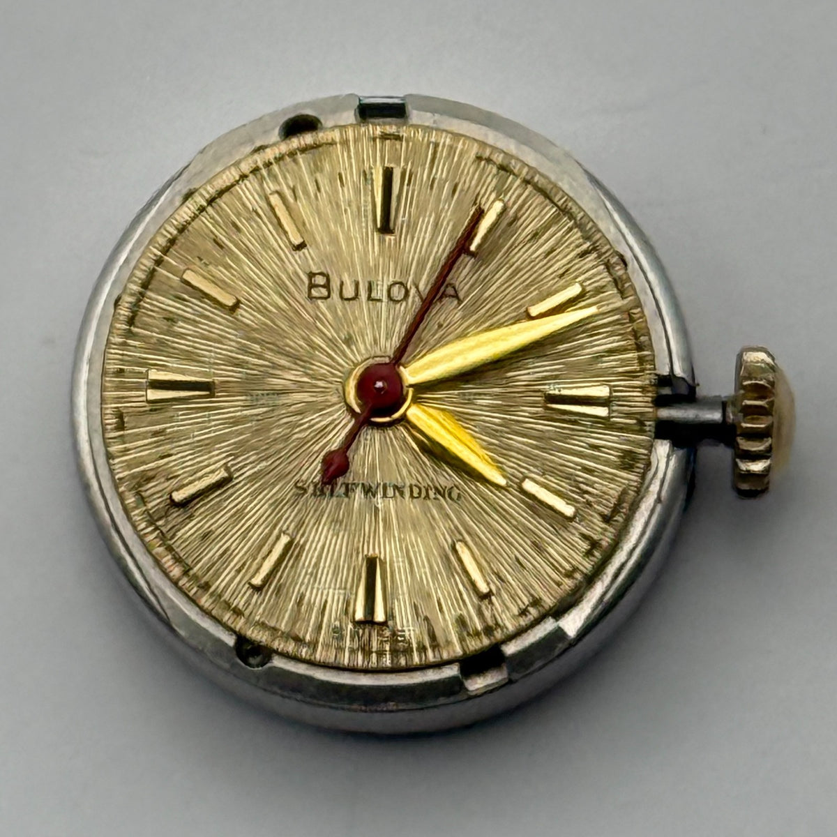 Bulova 6CMAC Watch Movement Running 17 Jewels Swiss Automatic Parts 16.4mm