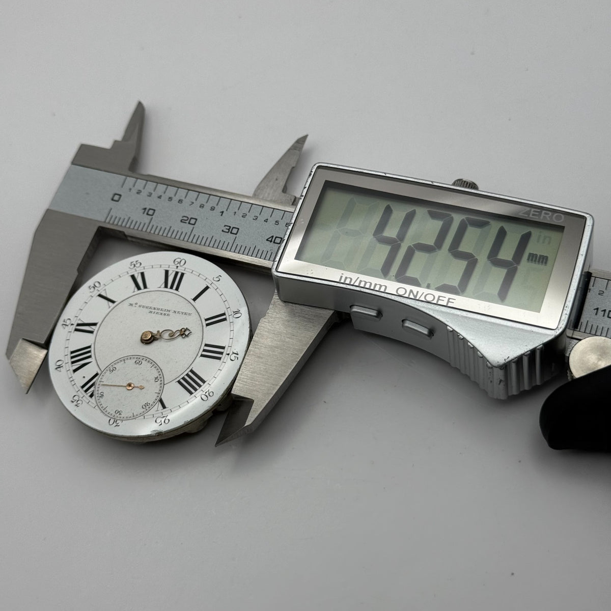 Max Gugenheim Neveu Pocket Watch Movement High Grade Antique Hunter Parts 41.2mm