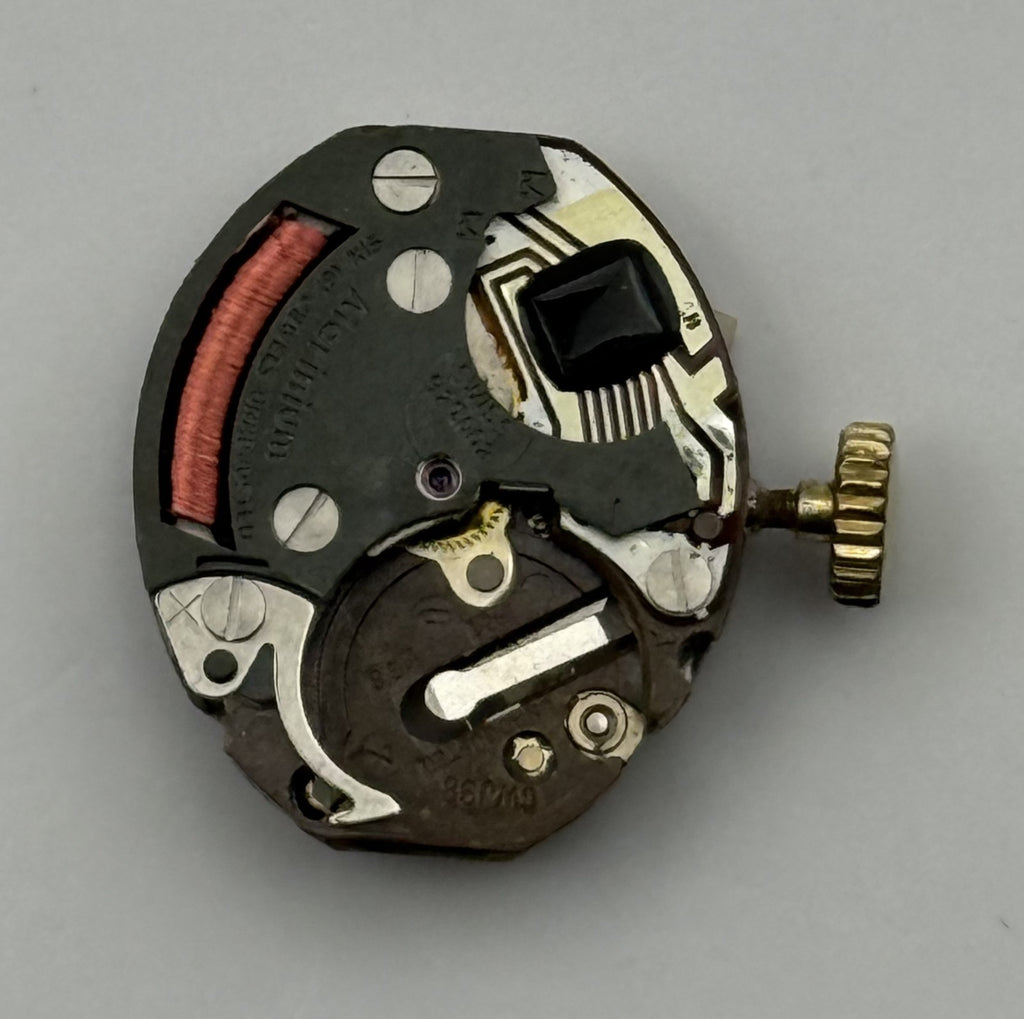 ETA 927.002 Watch Movement Running Quartz Swiss Parts Repair Spares 12.4mm