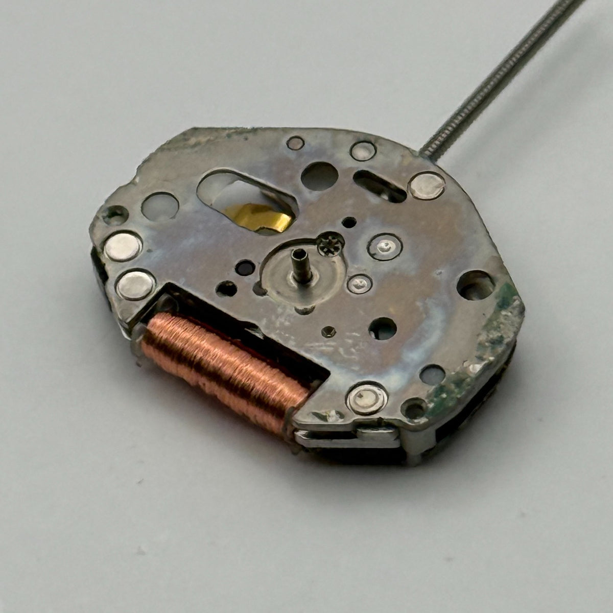 Miyota 2035 Watch Movement Quartz Japan Untested Parts Repair Spares 15.3mm