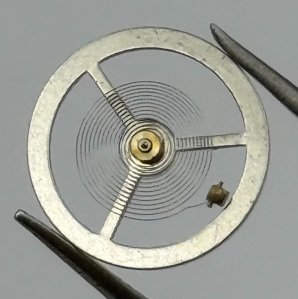 E.S. 50 Balance Wheel Complete And Spring 12’’’ 1400 Watch Movement Parts NOS