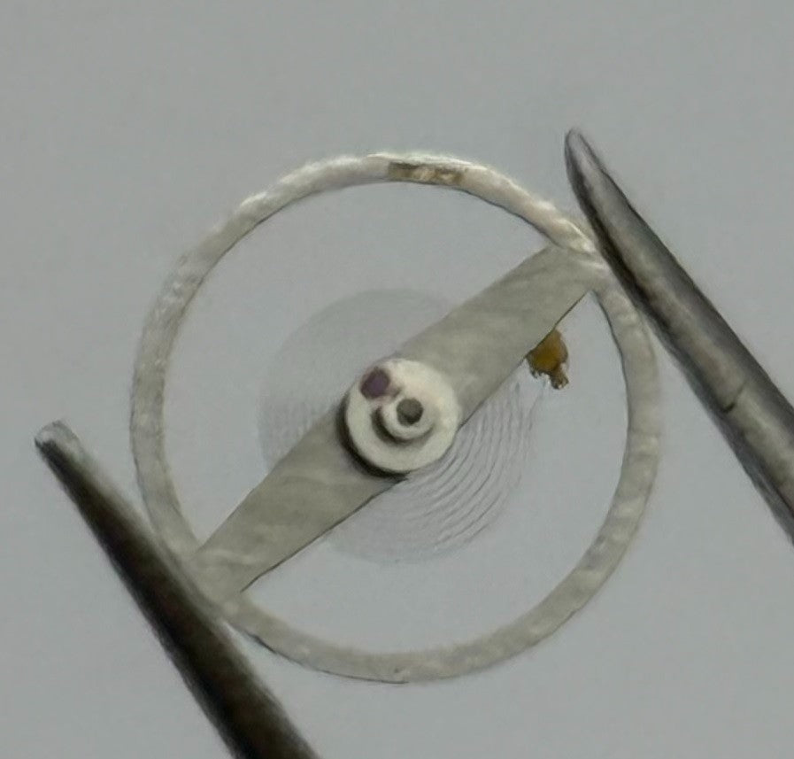 RL 5901-05 Balance Wheel Complete And Spring 6¾’’’x8 Watch Movement Parts NOS