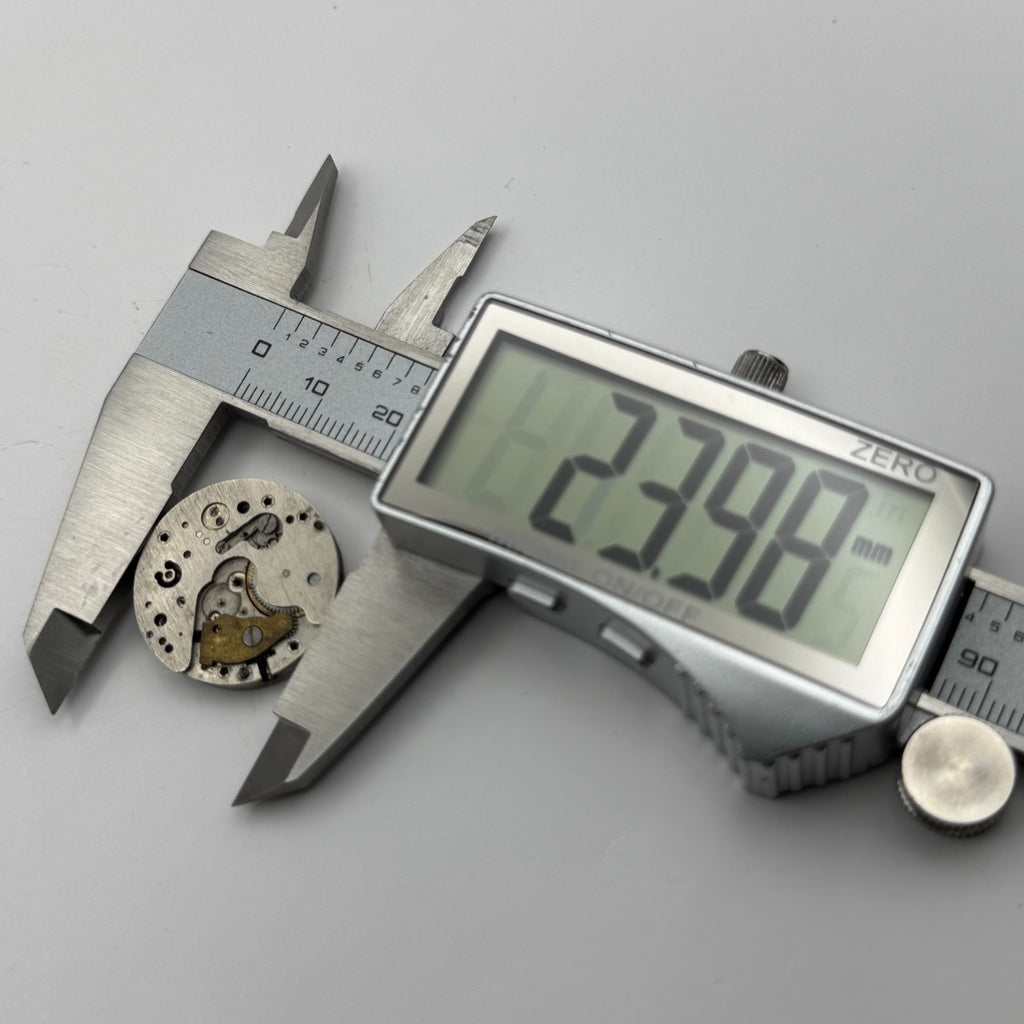 Unidentified Watch Movement - Spares - For Parts / Repair - 23.3mm
