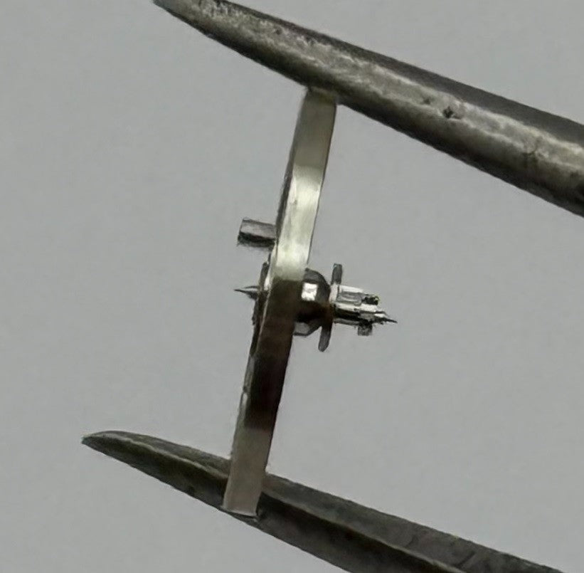 Amida 580 585 Balance Wheel Complete And Spring 1389 Watch Movement Parts NOS