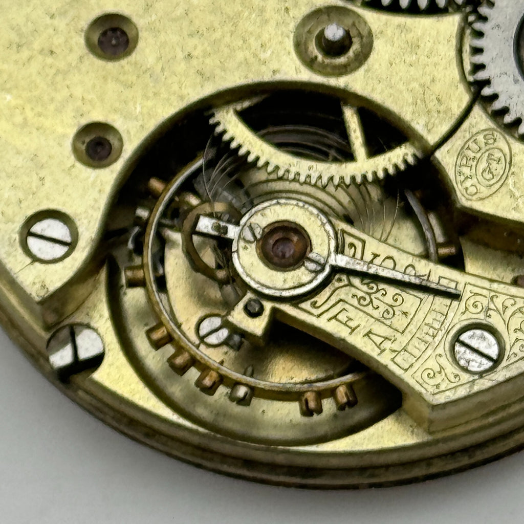 Open Face Cyrus GT Antique Pocket Watch Movement - For Parts / Repair - 40.9mm