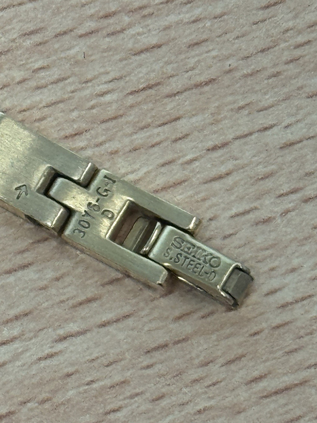 Seiko Gold Plated Vintage Ladies Watch Working Quartz Beautiful Petite 19mm