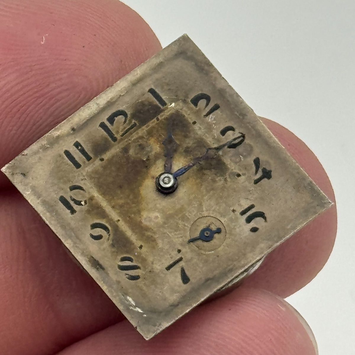 Datum Precision Manual Wind Watch Movement 15 Jewels Vintage Swiss Parts 19.6mm