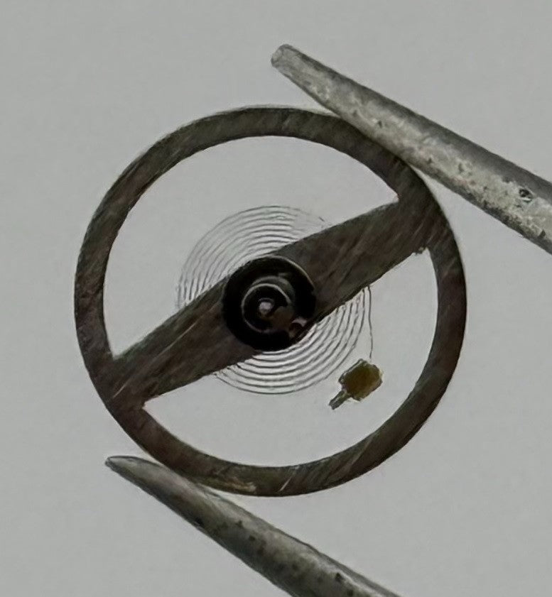 RL 8013 Balance Wheel Complete And Spring 8¾’’’ 5000 /2 Watch Movement Parts NOS