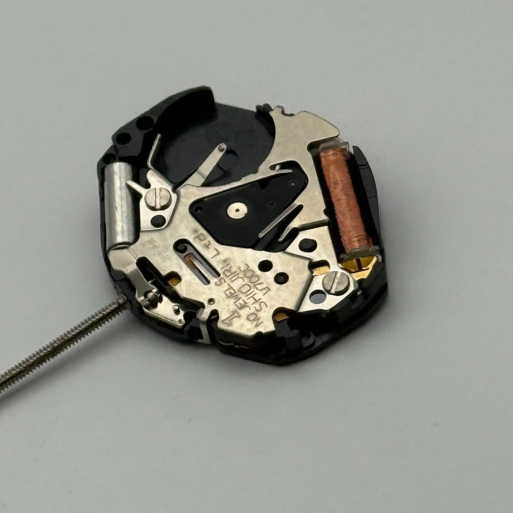 Shiojiri V700C Watch Movement Quartz Japan No Jewel Untested Parts Repair 15.3mm