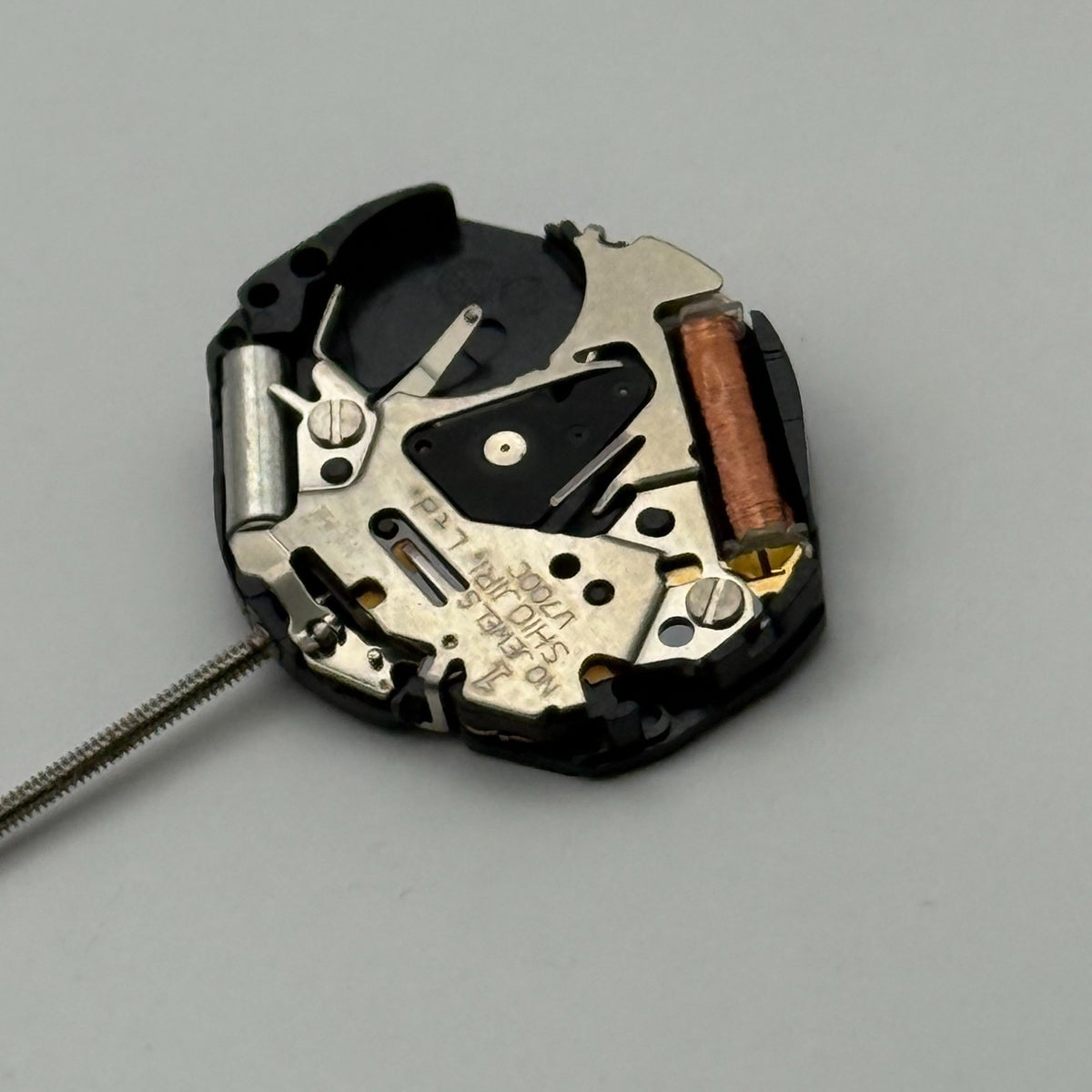 Shiojiri V700C Watch Movement Quartz Japan No Jewel Untested Parts Repair 15.3mm