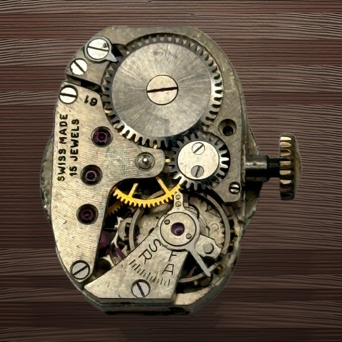 Vertex Revue 61 Watch Movement Limit 15 Jewels Ladies Manual Wind Parts 17.4mm