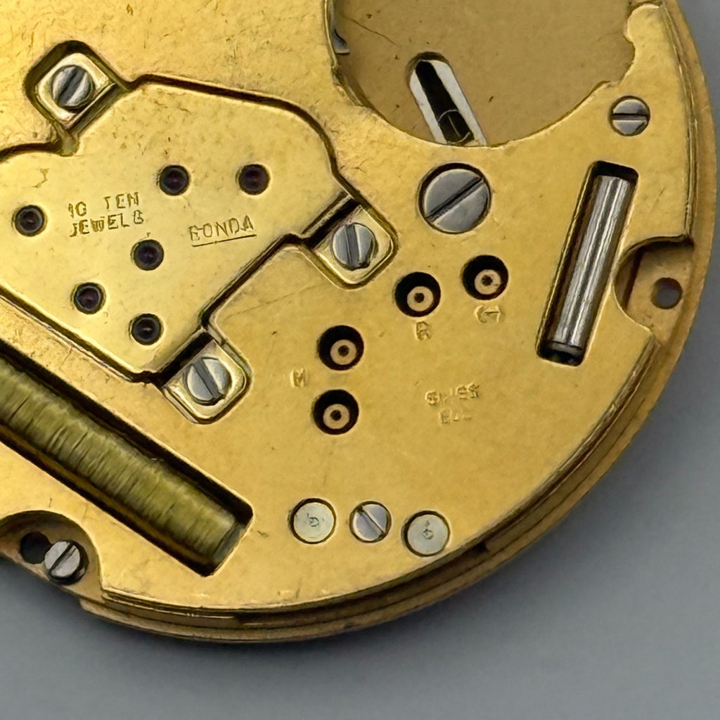Ronda 1009 Watch Movement - Quartz Date 10 Jewels - For Parts / Repair